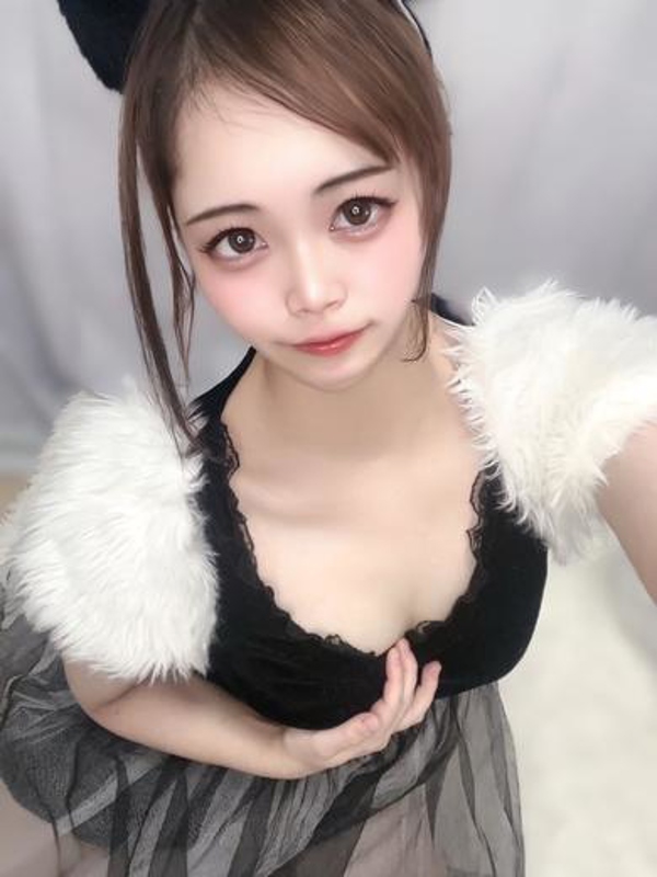 めいな